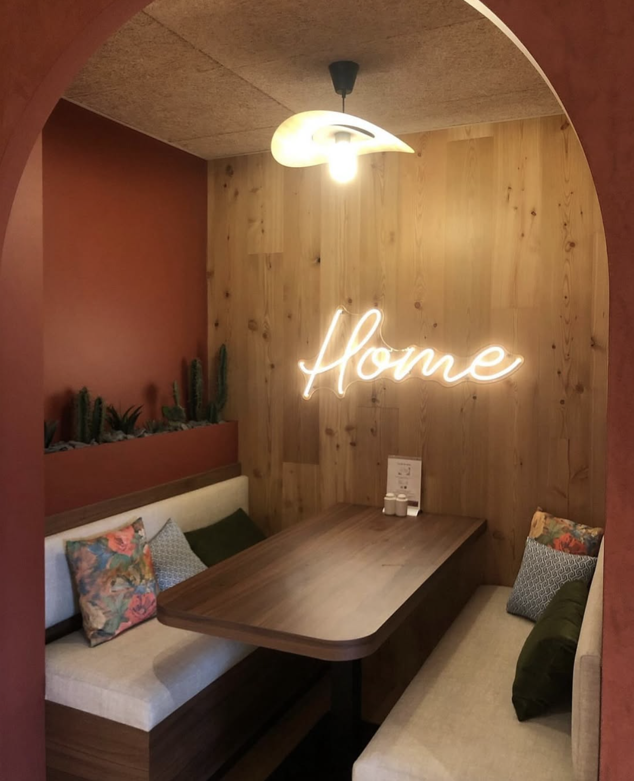Réalisation d'un projet cosy sur mesure.